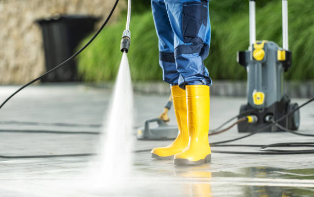 Best Deck Pressure Washing  in The Woodlands, TX